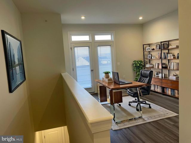 643 BELMONT BAY DR, Woodbridge, VA 22191