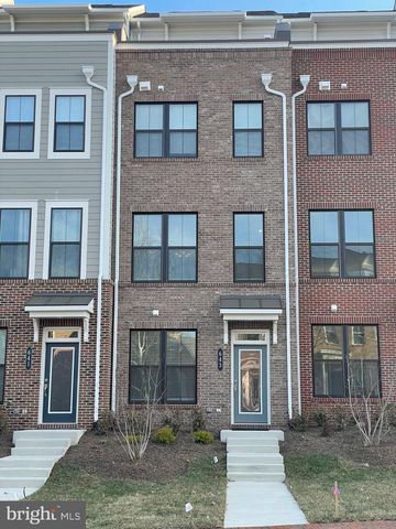 643 BELMONT BAY DR, Woodbridge, VA 22191