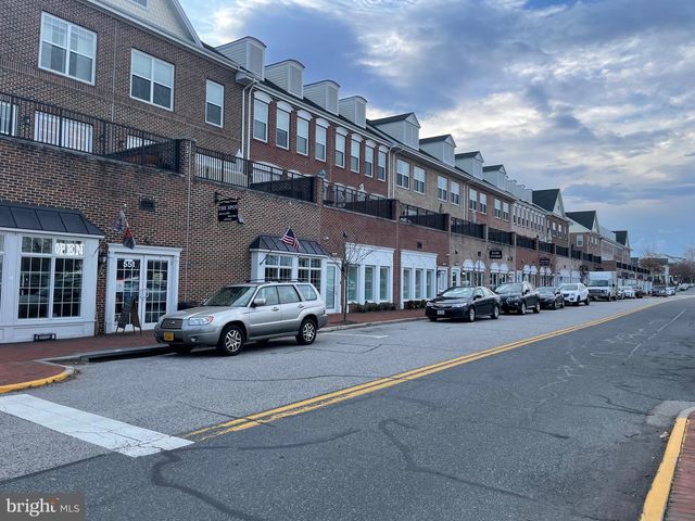 643 BELMONT BAY DR, Woodbridge, VA 22191