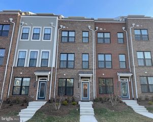 643 BELMONT BAY DR, Woodbridge, VA 22191