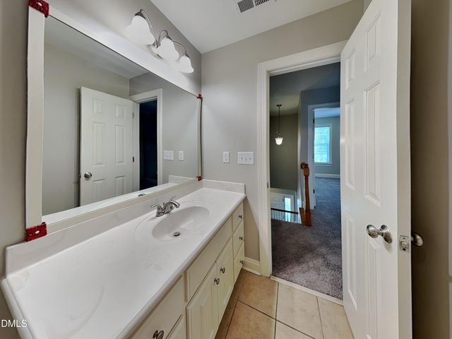 57 Bayliner Court, Clayton, NC 27520