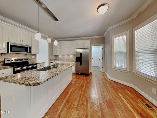57 Bayliner Court, Clayton, NC 27520