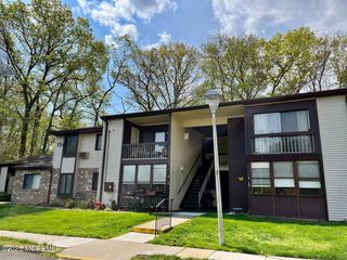 154 Cross Slope Court, K, Manalapan, NJ 07726