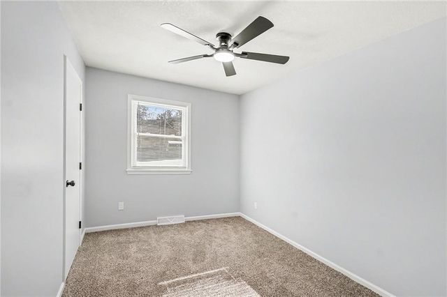 2100 Randolph Street, Leavenworth, KS 66048