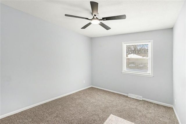 2100 Randolph Street, Leavenworth, KS 66048