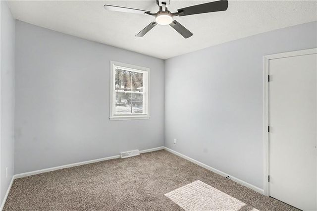 2100 Randolph Street, Leavenworth, KS 66048