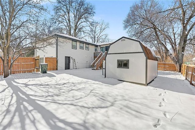 2100 Randolph Street, Leavenworth, KS 66048