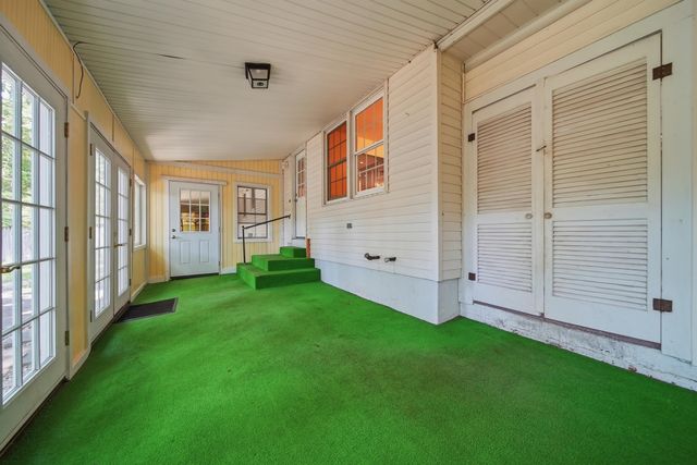 506 Oak Street, Manchester, NH 03104