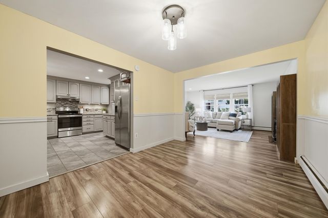 506 Oak Street, Manchester, NH 03104