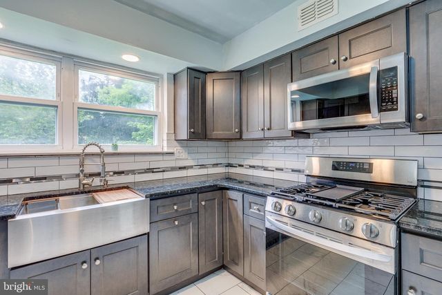 1602 OLIVE PL, Clementon, NJ 08021