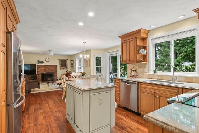 82 Achilles Way, North Attleboro, MA 02760