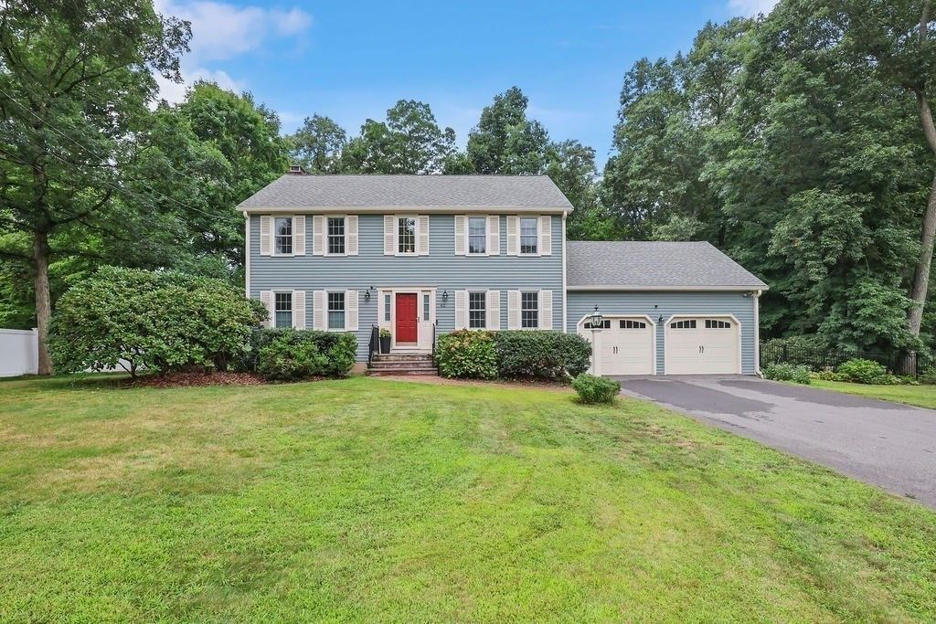 82 Achilles Way, North Attleboro, MA 02760
