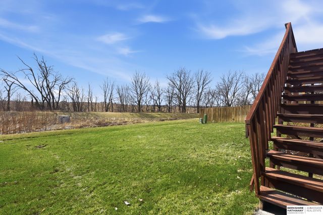 4305 Waterford Avenue, Bellevue, NE 68123