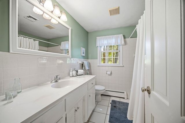6 Centerwood Drive, Wilbraham, MA 01095