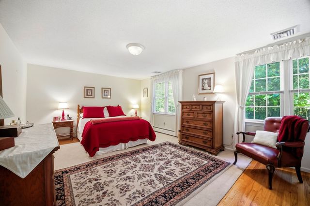 6 Centerwood Drive, Wilbraham, MA 01095