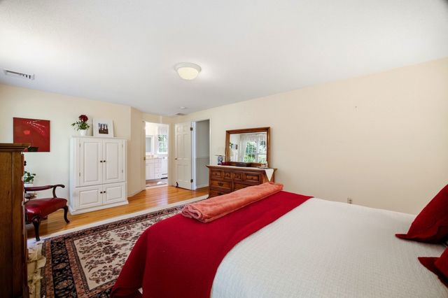 6 Centerwood Drive, Wilbraham, MA 01095