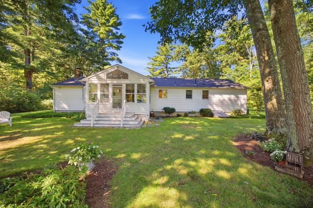 6 Centerwood Drive, Wilbraham, MA 01095