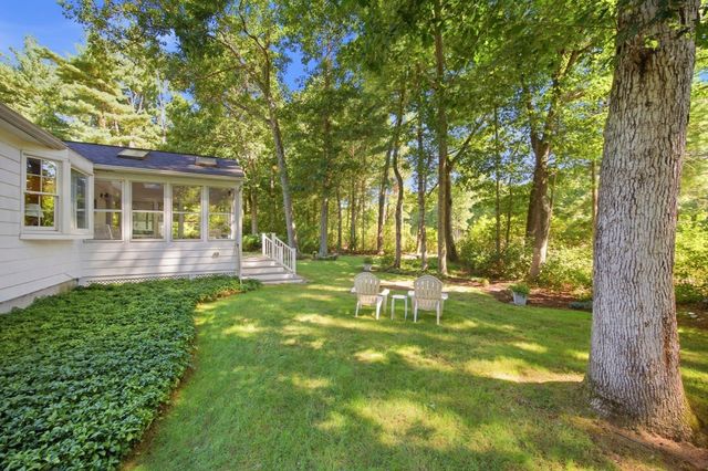6 Centerwood Drive, Wilbraham, MA 01095