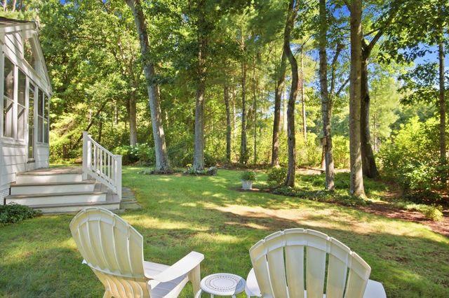 6 Centerwood Drive, Wilbraham, MA 01095