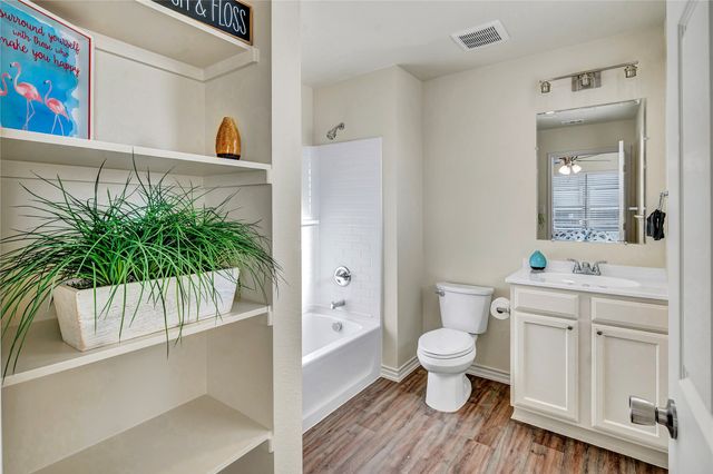 1716 Galveston Avenue, Fort Worth, TX 76110