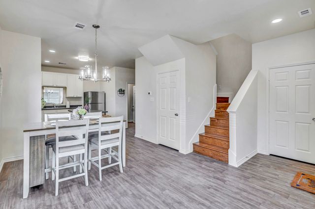 1716 Galveston Avenue, Fort Worth, TX 76110