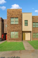 1716 Galveston Avenue, Fort Worth, TX 76110