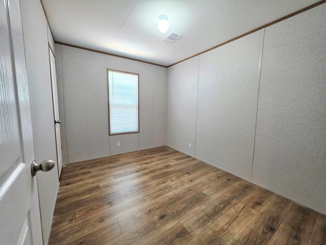 401 S Woodson Street 10, Willis, TX 77378