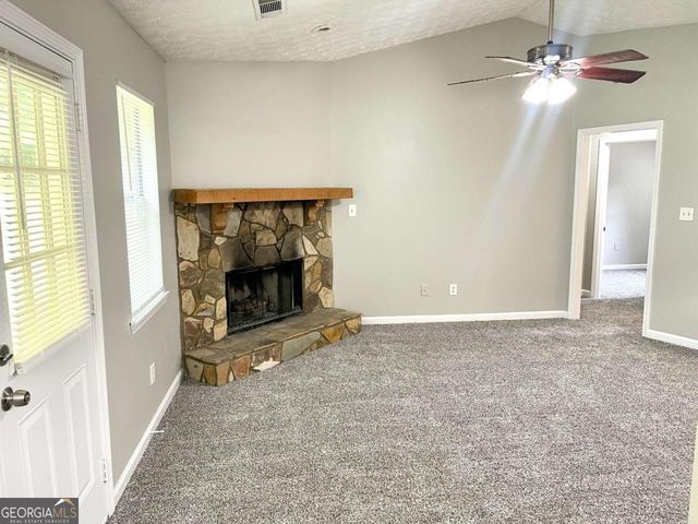 215 Mountain Ridge, Covington, GA 30016