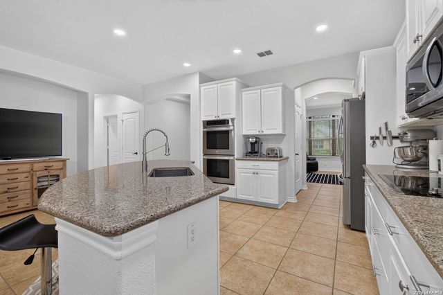 3627 CYPRESS CPE, San Antonio, TX 78259