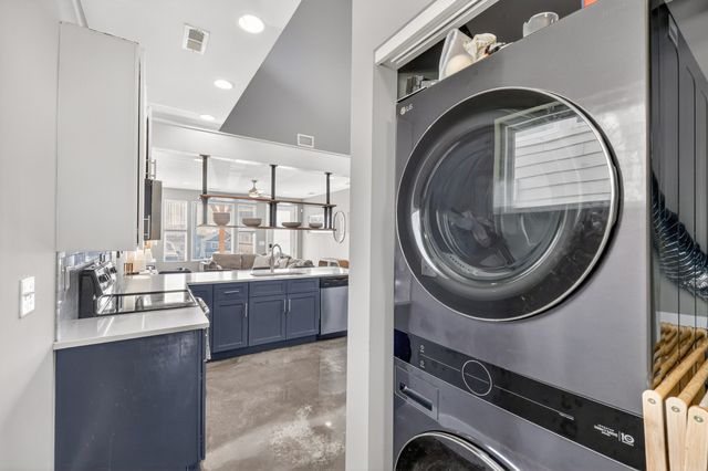 927B Thomas Ave, Nashville, TN 37216