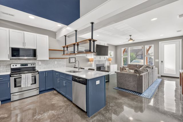 927B Thomas Ave, Nashville, TN 37216