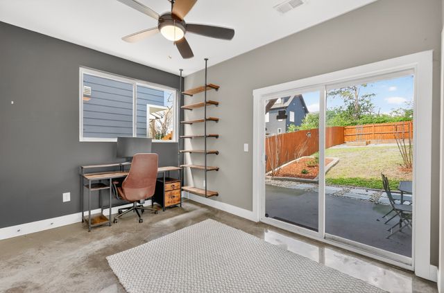 927B Thomas Ave, Nashville, TN 37216