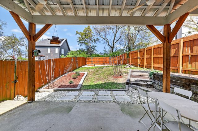 927B Thomas Ave, Nashville, TN 37216