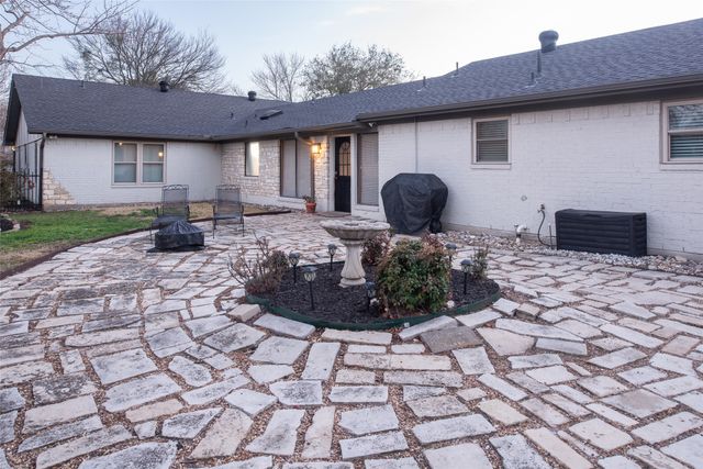 2 Moonlight Trail, Lucas, TX 75002