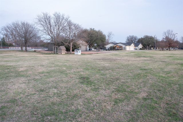 2 Moonlight Trail, Lucas, TX 75002