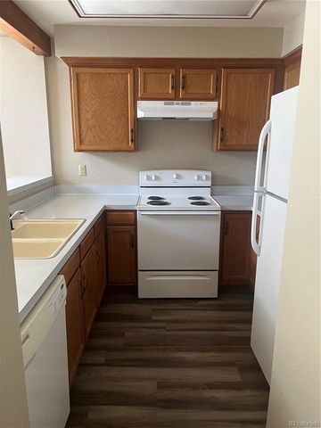 2903 W Long Circle A, Littleton, CO 80120