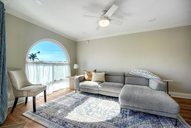 7509 Draper Ave, La Jolla, CA 92037