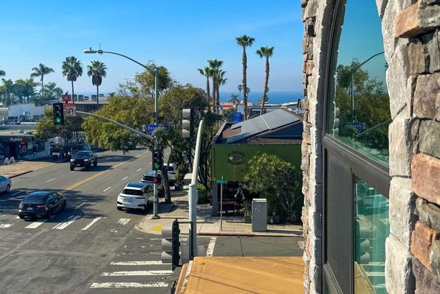 7509 Draper Ave, La Jolla, CA 92037