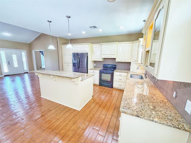 419 Cr 2335, Grapeland, TX 75844