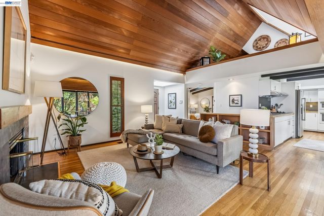 1166 CRAGMONT AVENUE, Berkeley, CA 94708