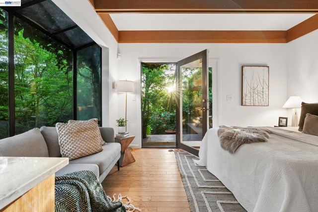 1166 CRAGMONT AVENUE, Berkeley, CA 94708