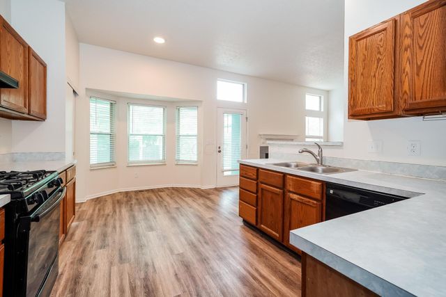 3423 Trentshire Drive, Canal Winchester, OH 43110