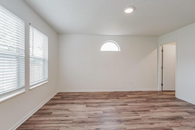 3423 Trentshire Drive, Canal Winchester, OH 43110