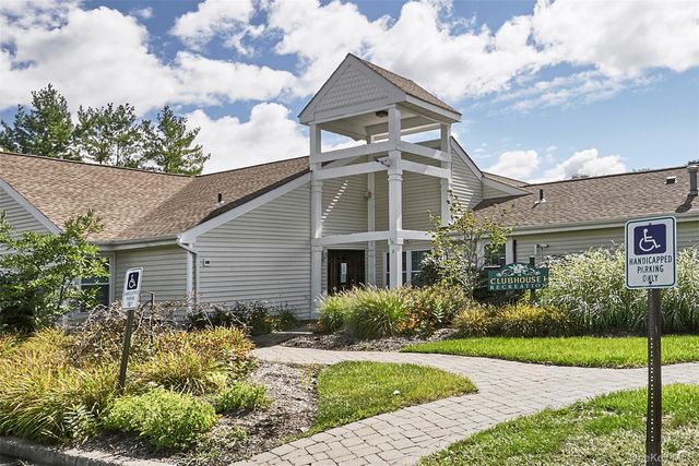 2113 Whispering Hills, Chester, NY 10918