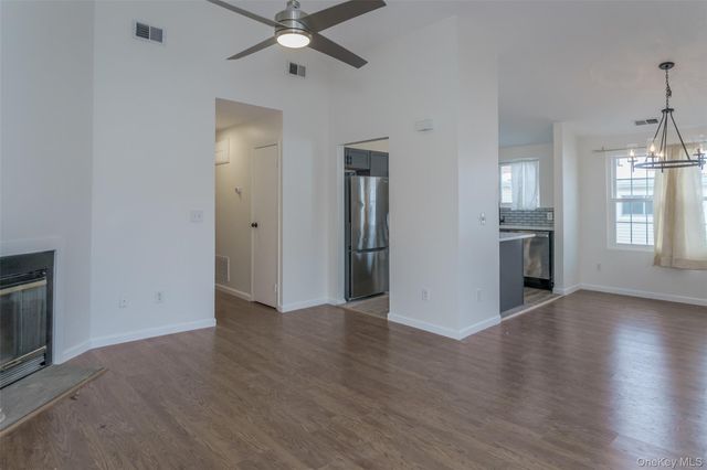 2113 Whispering Hills, Chester, NY 10918