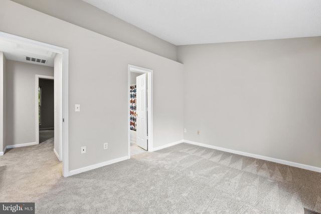 13562 HIGHLAND MEWS CT, Herndon, VA 20171