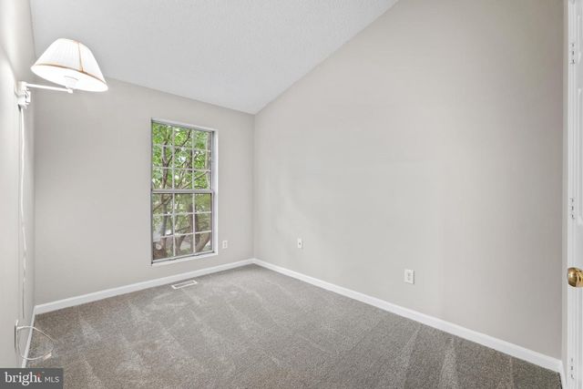 13562 HIGHLAND MEWS CT, Herndon, VA 20171