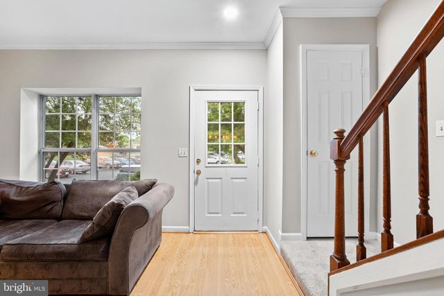 13562 HIGHLAND MEWS CT, Herndon, VA 20171