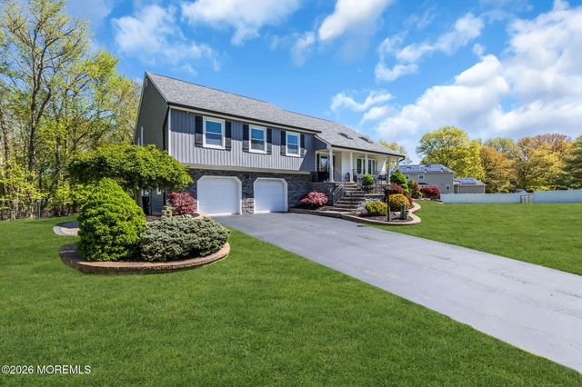 45 Meadows Lane, Ocean Twp, NJ 07712