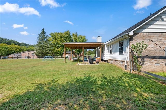 3011 Tyree Springs Rd, Hendersonville, TN 37075